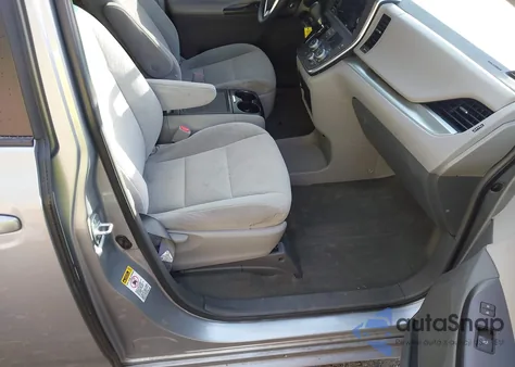 2015 Toyota Sienna Le 8 Passenger из США, поврежденный, VIN 5TDKK3DC1FS616188